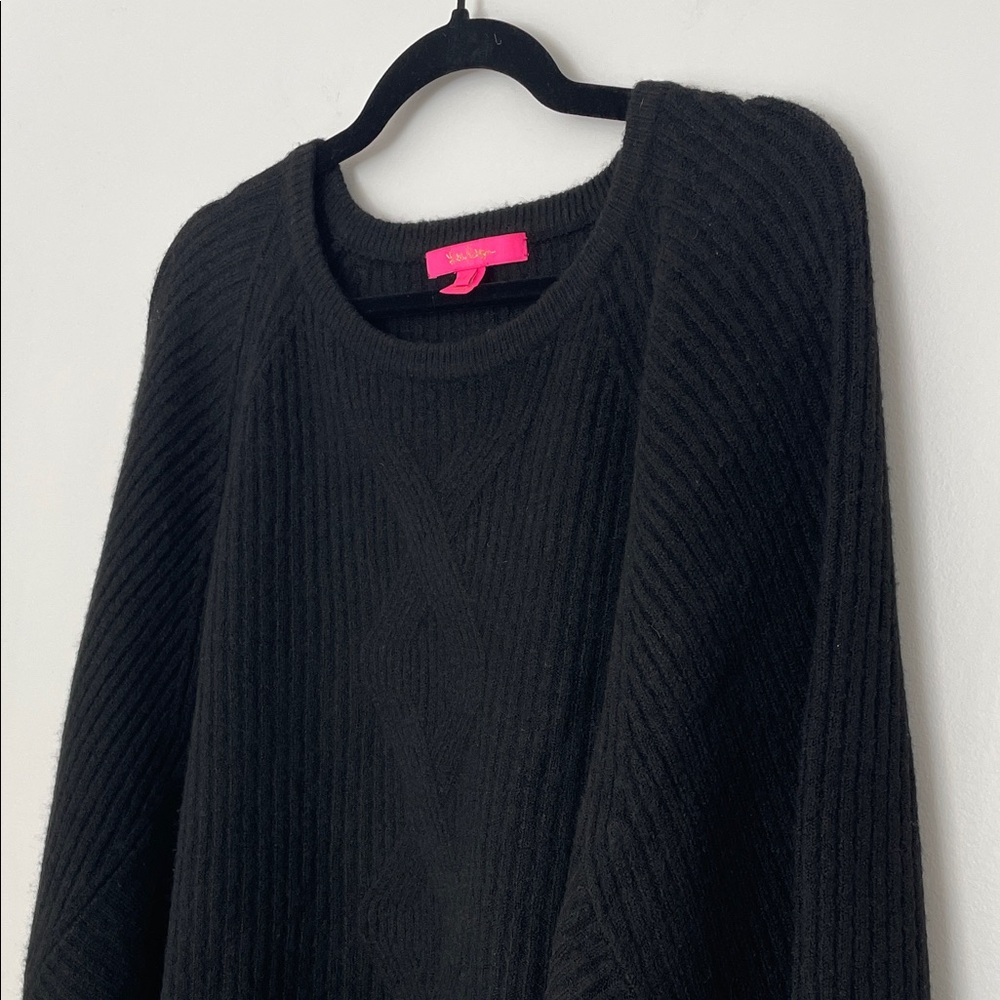 Lilly Pulitzer Arienze Dolman Sleeve Black Crew Neck Sweater.size Large